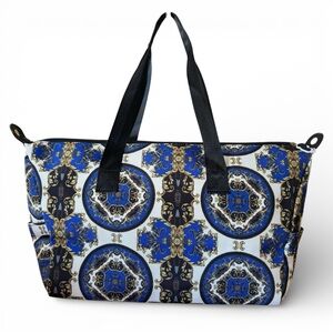 NWT Alice + Olivia Regal Romance Sapphire Print Duffle Weekender Bag Blue Black